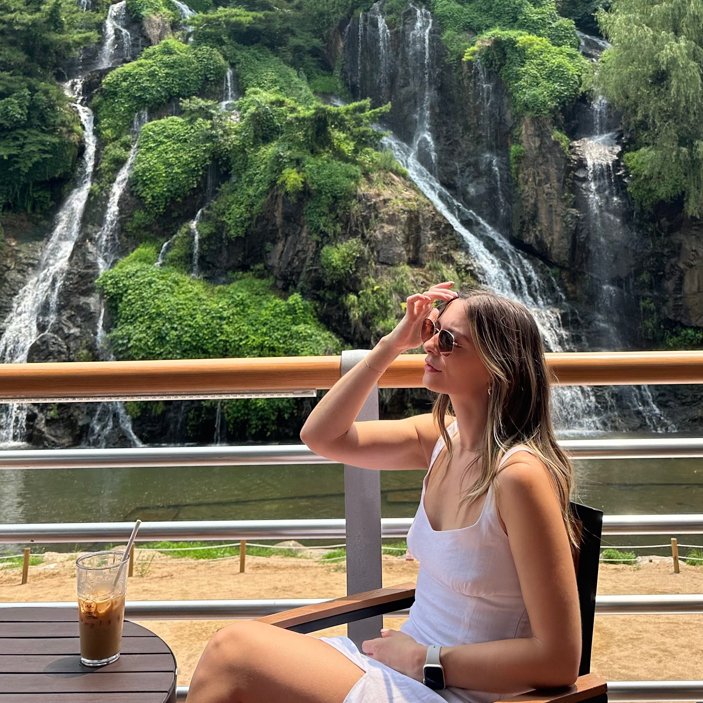 text-block-image-template--24695501422876__ss_text_block_pro_CTnJ6e